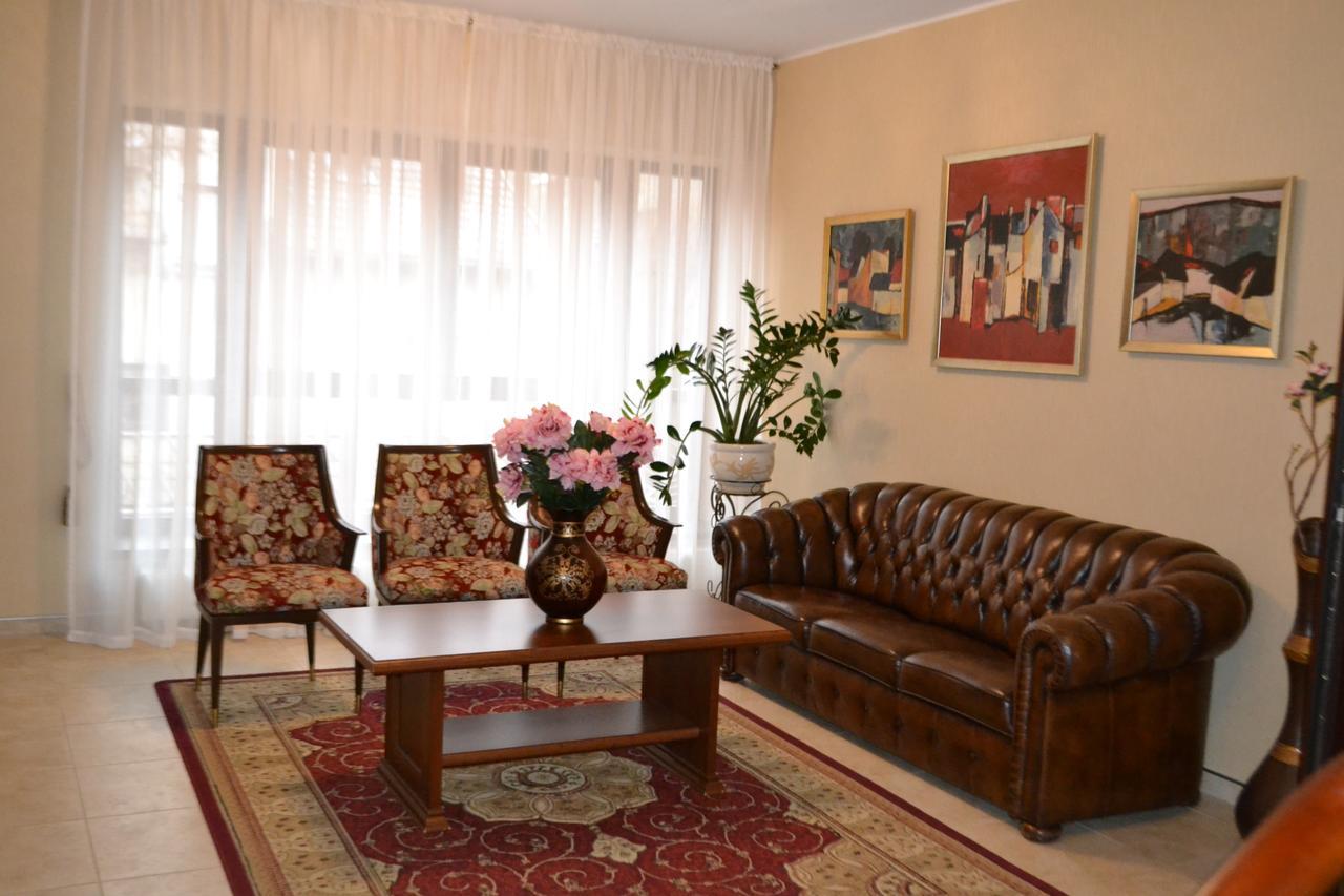 فندق Gilija Šilutė المظهر الخارجي الصورة